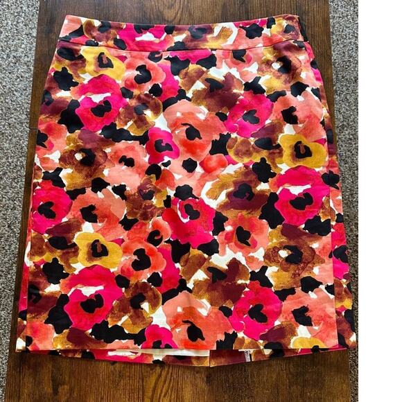 Ann Taylor Cotton Splattered Paint Lined Skirt Women Sz 10P Office & Work Ready - Picture 8 of 8